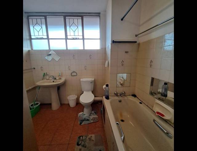 2 BEDROOM APARTMENT FOR SALE IN WONDERBOOM SOUTH